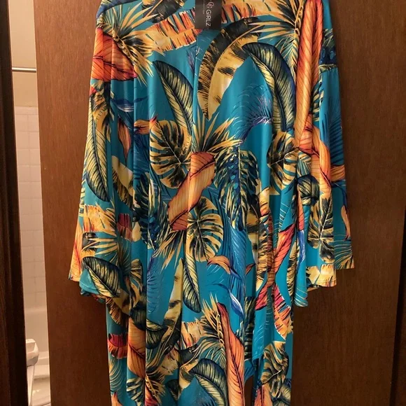 Tropical Print Kimono - Picture 3 of 4
